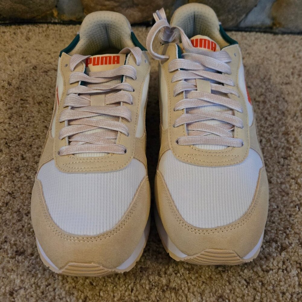 NEW in Box Puma ST Miler Retro White Canvas and Green Size 10